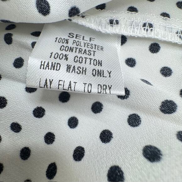 Savannah Jane Babydoll Floral Embroidered Dot Blouse Sz 1X - Picture 13 of 14